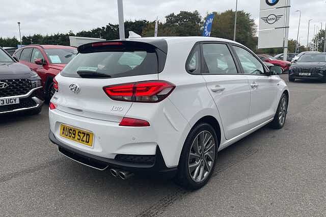 Hyundai i30 N Line 1.0 T-GDi (120ps)