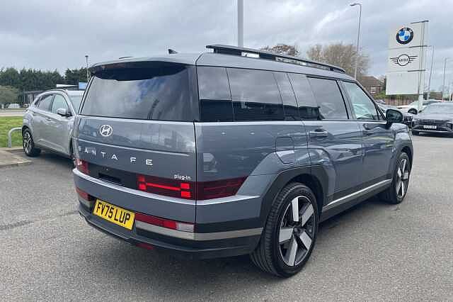 Hyundai SANTA FE Premium Plug-in Hybrid 1.6 T-GDi PHEV 4WD (253ps)