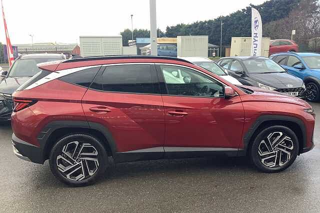 Hyundai TUCSON Ultimate Hybrid 1.6 T-GDi HEV (215ps)