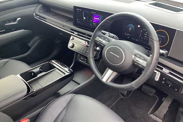 Hyundai TUCSON Ultimate Hybrid 1.6 T-GDi HEV (215ps)