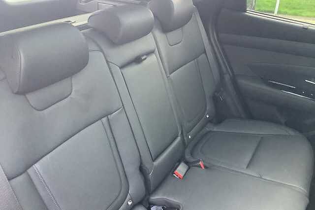 Hyundai TUCSON Ultimate Hybrid 1.6 T-GDi HEV (215ps)