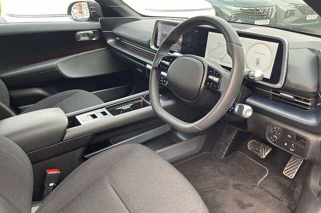 Hyundai IONIQ 6 Premium Electric77kWh EV RWD (228ps)