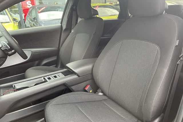 Hyundai IONIQ 6 Premium Electric77kWh EV RWD (228ps)
