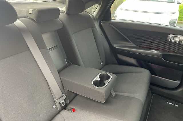 Hyundai IONIQ 6 Premium Electric77kWh EV RWD (228ps)