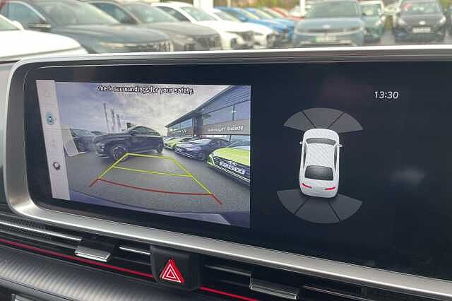 Hyundai IONIQ 6 Premium Electric77kWh EV RWD (228ps)