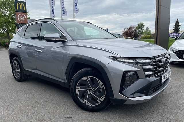 Hyundai TUCSON Advance Hybrid 1.6 T-GDi HEV (215ps)