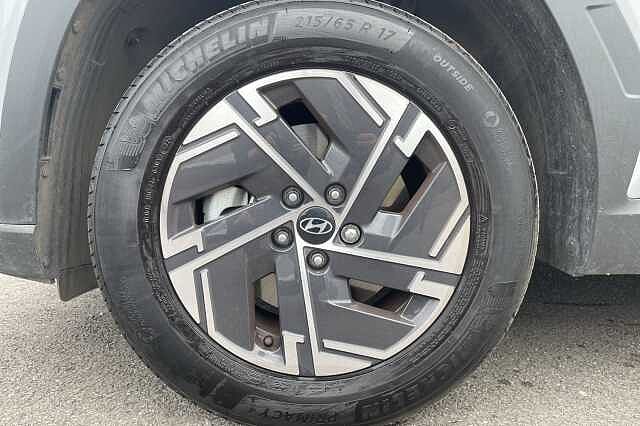 Hyundai TUCSON Advance Hybrid 1.6 T-GDi HEV (215ps)
