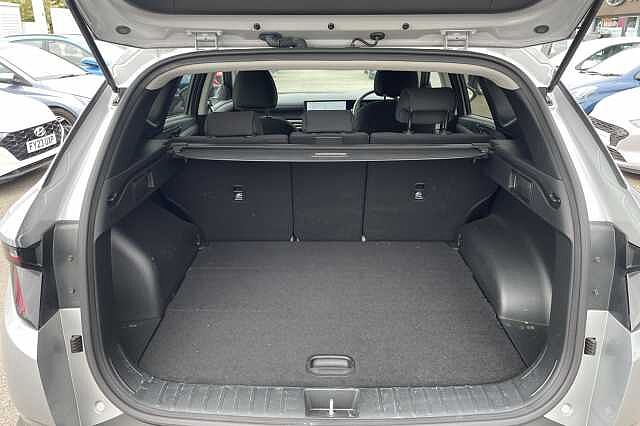 Hyundai TUCSON Advance Hybrid 1.6 T-GDi HEV (215ps)