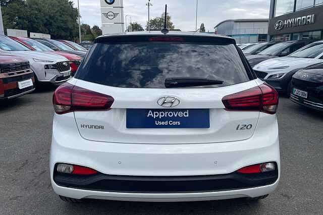 Hyundai i20 Play 1.0 T-GDi (100ps)