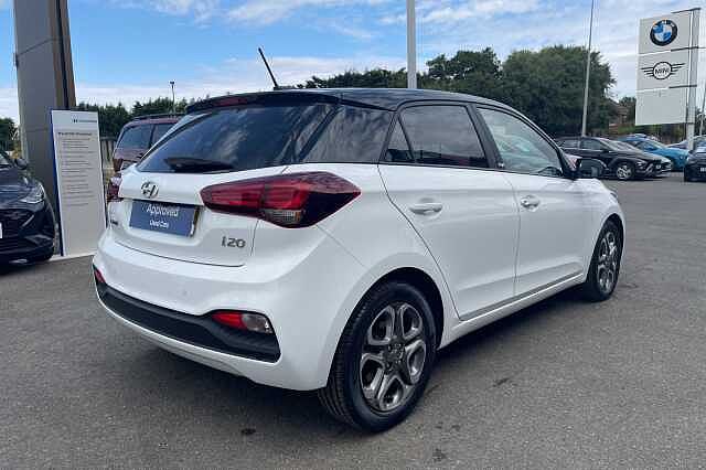 Hyundai i20 Play 1.0 T-GDi (100ps)