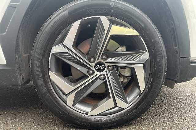 Hyundai TUCSON Ultimate Hybrid 1.6 T-GDi HEV (230ps)