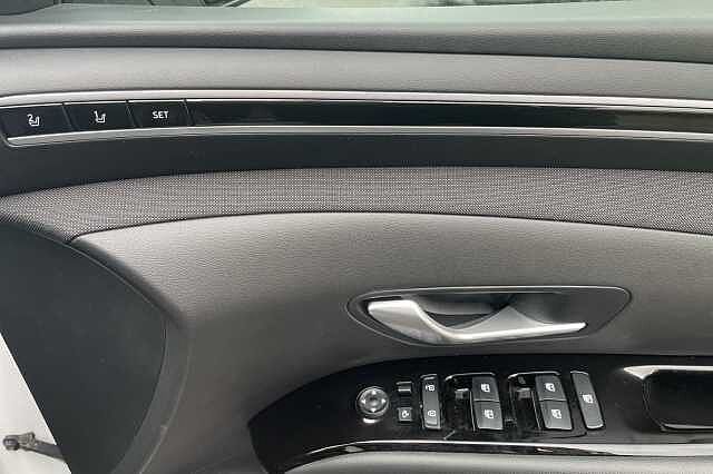 Hyundai TUCSON Ultimate Hybrid 1.6 T-GDi HEV (230ps)