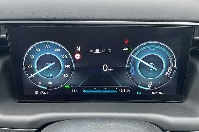 Hyundai TUCSON Ultimate Hybrid 1.6 T-GDi HEV (230ps)