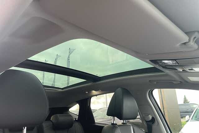 Hyundai TUCSON Ultimate Hybrid 1.6 T-GDi HEV (230ps)