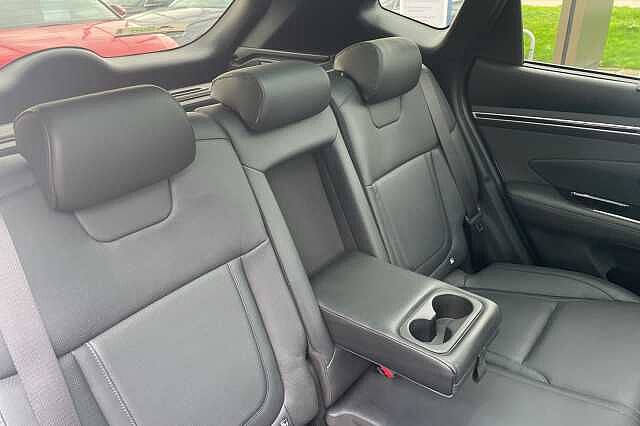 Hyundai TUCSON Ultimate Hybrid 1.6 T-GDi HEV (230ps)