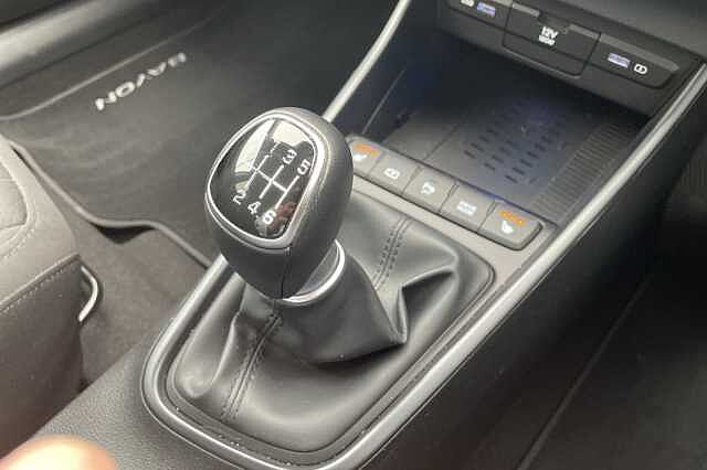 Hyundai Bayon Premium 1.0 T-GDi MHEV (120ps)