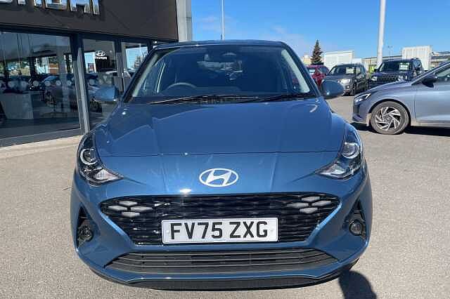 Hyundai i10 Premium [Nav] 1.2 MPi (79ps)