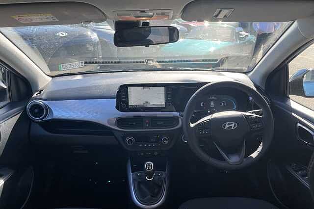 Hyundai i10 Premium [Nav] 1.2 MPi (79ps)