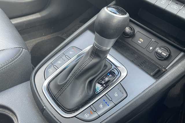 Hyundai KONA Ultimate Hybrid 1.6 GDi HEV (141ps)