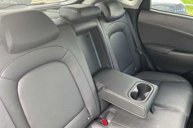 Hyundai KONA Ultimate Hybrid 1.6 GDi HEV (141ps)