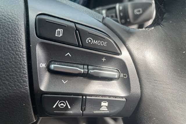 Hyundai KONA Ultimate Hybrid 1.6 GDi HEV (141ps)