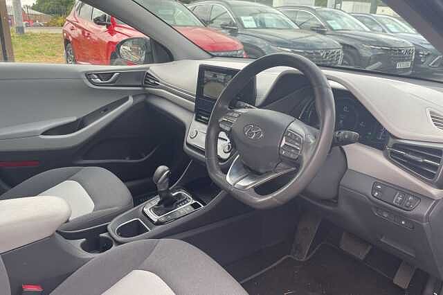 Hyundai IONIQ Premium Hybrid 1.6 GDi HEV (141ps)