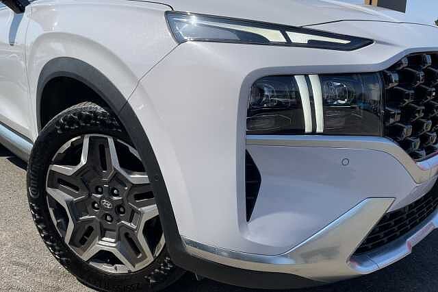Hyundai SANTA FE Ultimate Plug-in Hybrid 1.6 T-GDi PHEV 4WD (265ps)