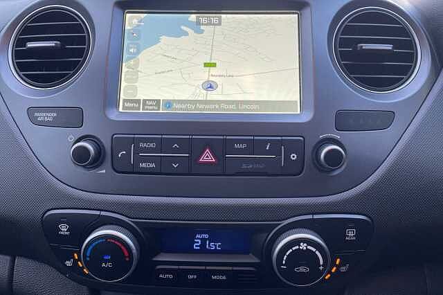 Hyundai i10 Premium SE 1.2 MPi (87ps)