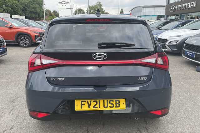 Hyundai i20 Premium 1.0 T-GDi MHEV (100ps)