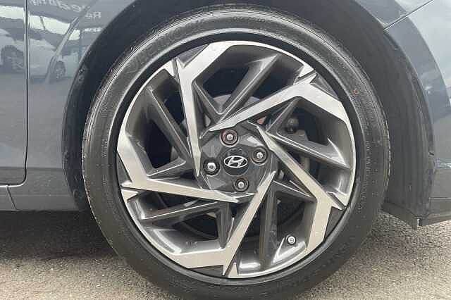 Hyundai i20 Premium 1.0 T-GDi MHEV (100ps)