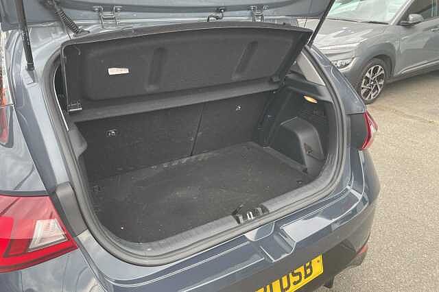 Hyundai i20 Premium 1.0 T-GDi MHEV (100ps)