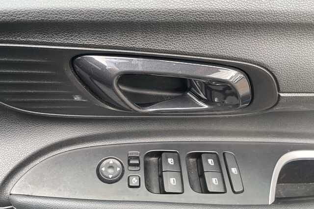 Hyundai i20 Premium 1.0 T-GDi MHEV (100ps)