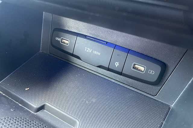 Hyundai TUCSON Premium Hybrid 1.6 T-GDi HEV (230ps)