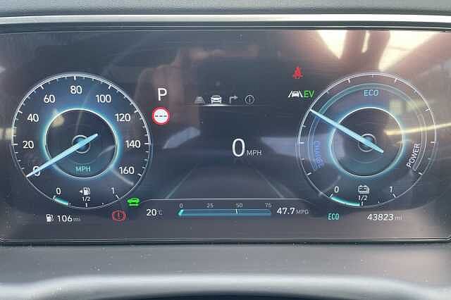 Hyundai TUCSON Premium Hybrid 1.6 T-GDi HEV (230ps)