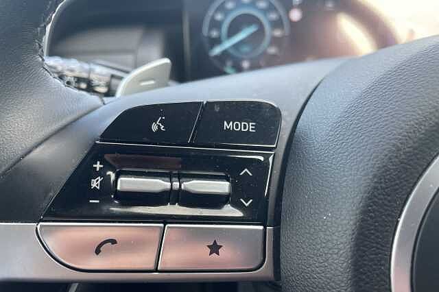 Hyundai TUCSON Premium Hybrid 1.6 T-GDi HEV (230ps)