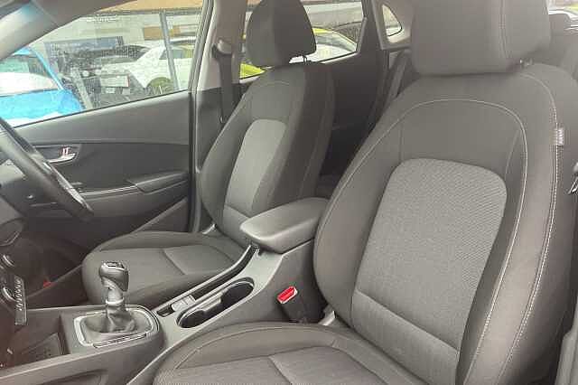 Hyundai KONA Premium 1.0 T-GDi MHEV (120ps)