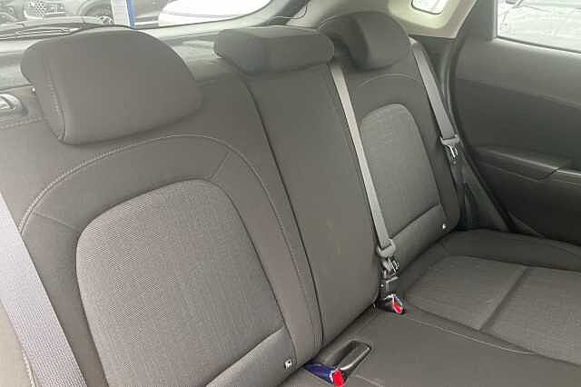 Hyundai KONA Premium 1.0 T-GDi MHEV (120ps)