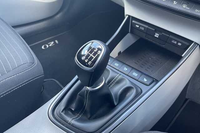 Hyundai i20 Ultimate 1.0 T-GDi MHEV (100ps)