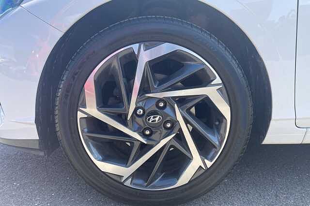 Hyundai i20 Ultimate 1.0 T-GDi MHEV (100ps)