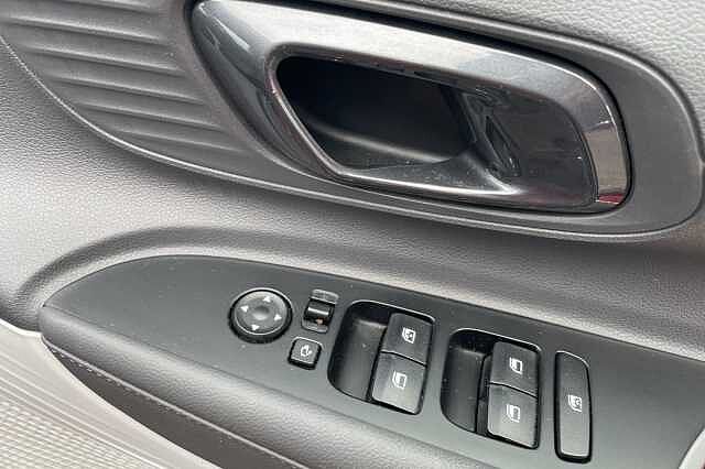 Hyundai BAYON Ultimate 1.0 T-GDi MHEV (100ps)