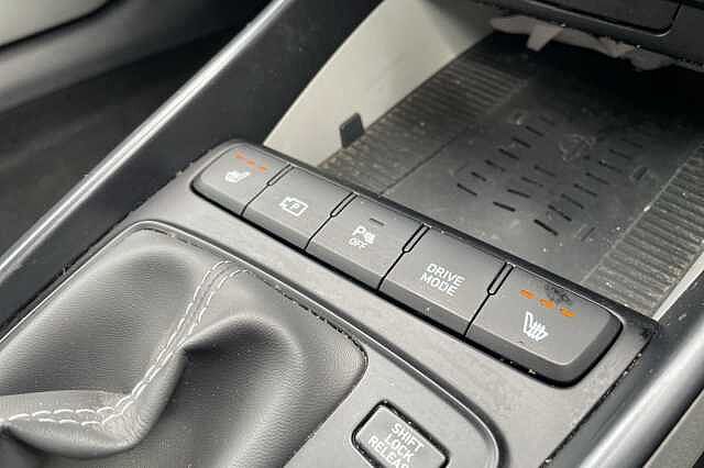Hyundai BAYON Ultimate 1.0 T-GDi MHEV (100ps)