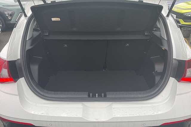 Hyundai I20 Advance (Nav) 1.0 T-GDi (100ps) White