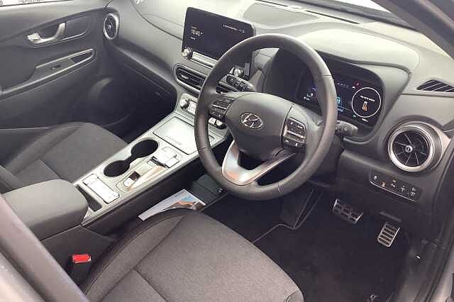 Hyundai KONA Premium Electric 64kWh EV (204ps)