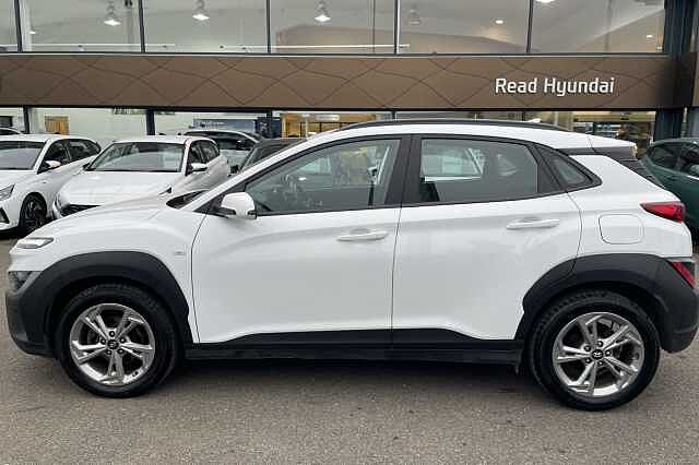 Hyundai KONA SE Connect 1.0 T-GDi MHEV (120ps)