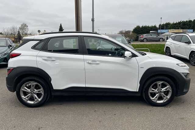 Hyundai KONA SE Connect 1.0 T-GDi MHEV (120ps)