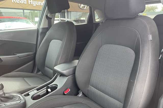 Hyundai KONA Premium Hybrid 1.6 GDi HEV (141ps)