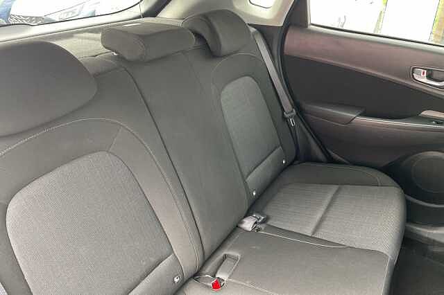 Hyundai KONA Premium Hybrid 1.6 GDi HEV (141ps)