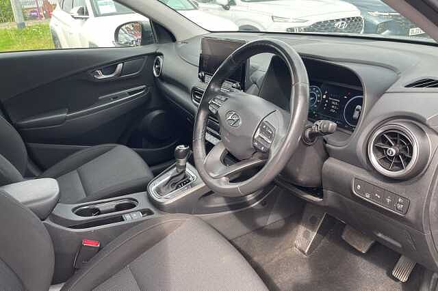 Hyundai KONA Premium Hybrid 1.6 GDi HEV (141ps)