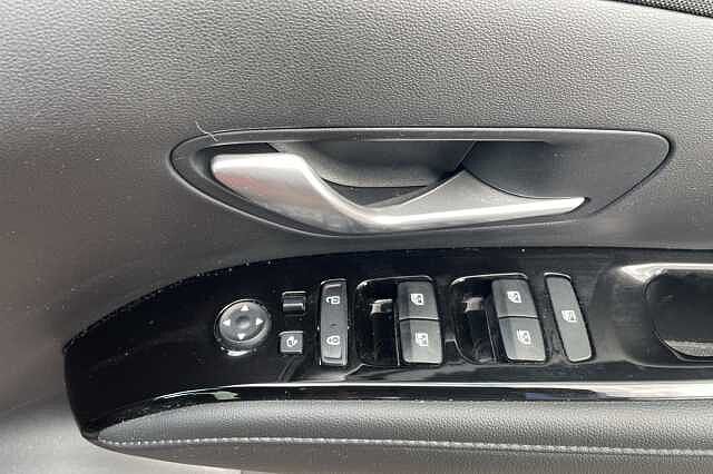 Hyundai TUCSON Premium Hybrid 1.6 T-GDi HEV (230ps)
