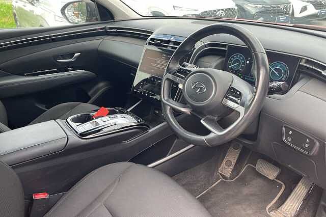 Hyundai TUCSON Premium Hybrid 1.6 T-GDi HEV (230ps)